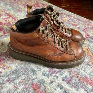 vintage y2k doc marten winter boots